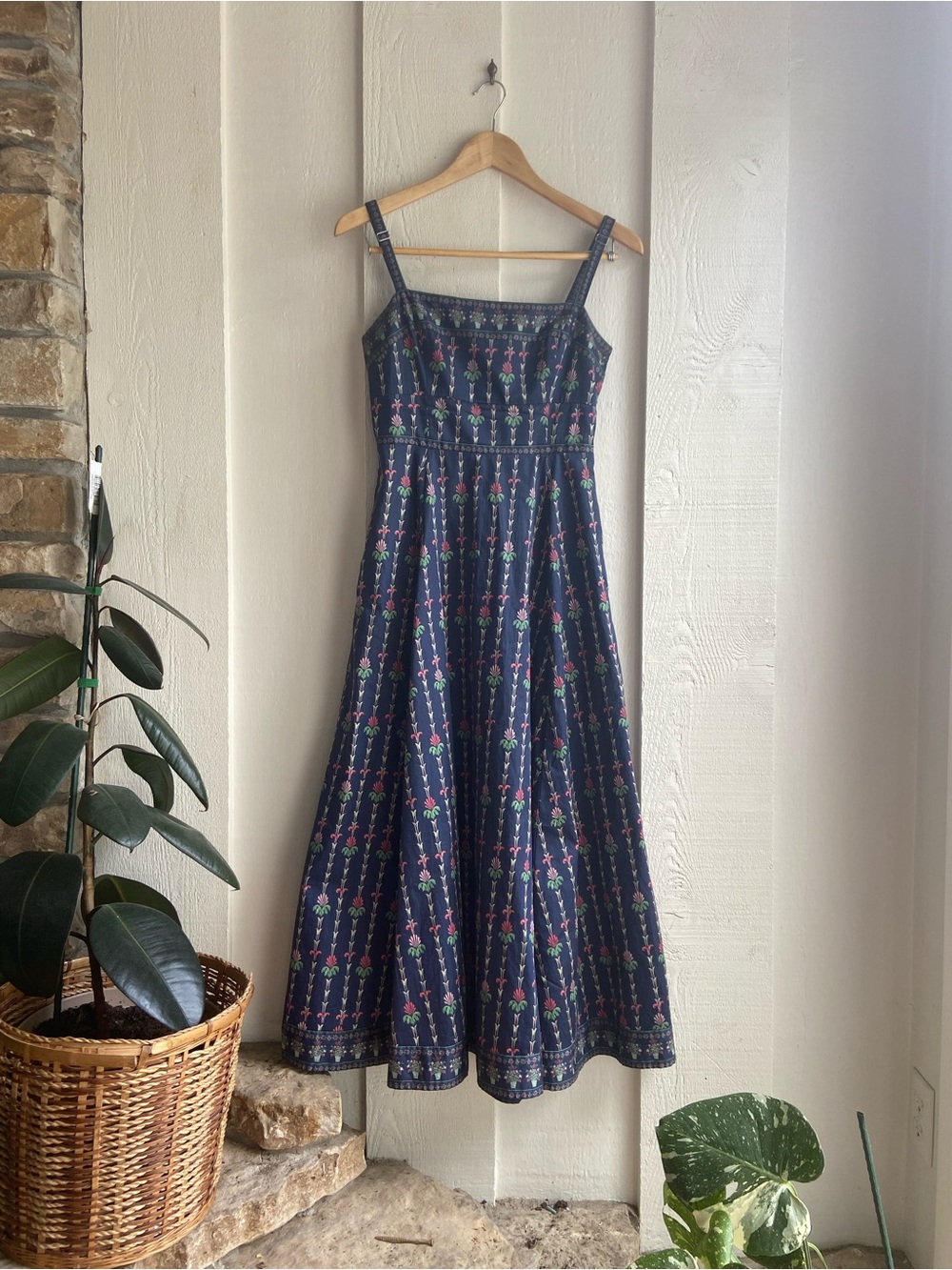 Hill House Home Margot Dress in Trailing Fern 🌿 small - Picture 2 of 9